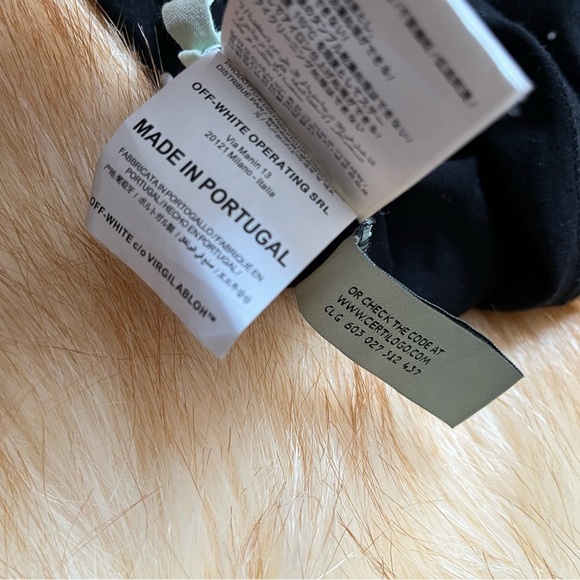 - Off-White Cotton Logo paint splatter Tshirt Sz Medium - Picture 5 of 8